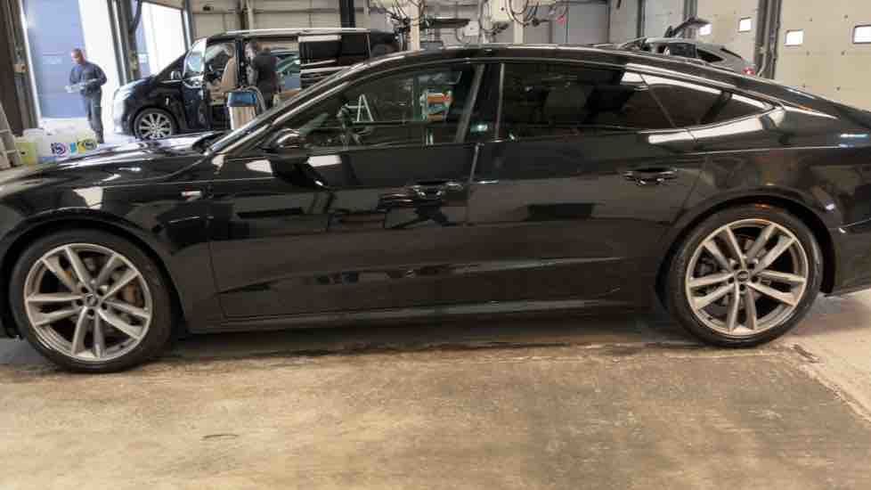 More views of Audi A7
