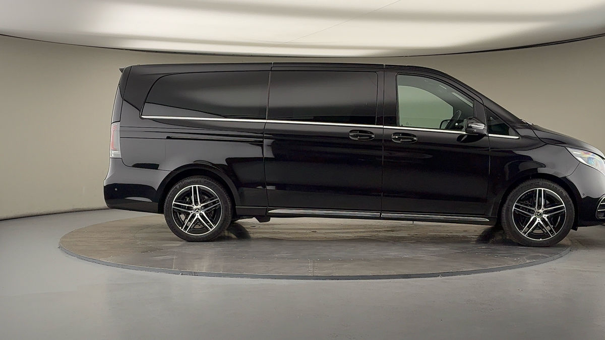 More views of Mercedes-Benz V Class
