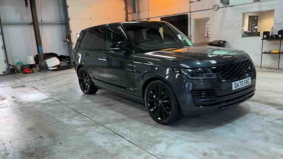 More views of Land Rover Range Rover