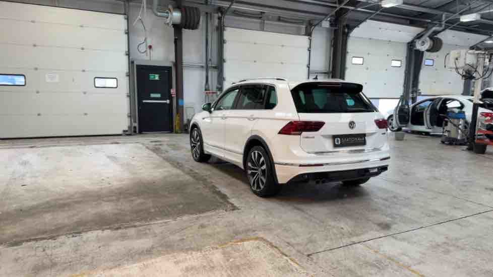 More views of Volkswagen Tiguan