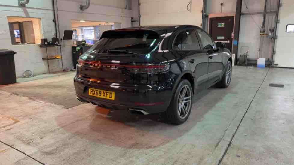 More views of Porsche Macan