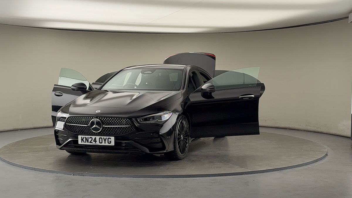 More views of Mercedes-Benz CLA