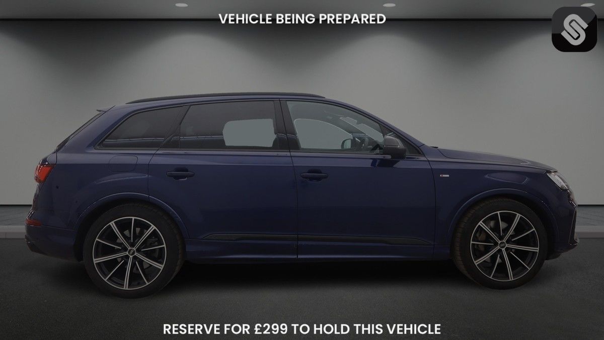 Audi Q7 Image 5