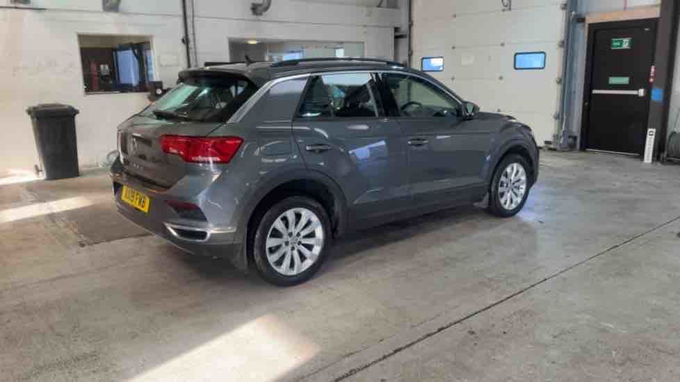 More views of Volkswagen T-Roc