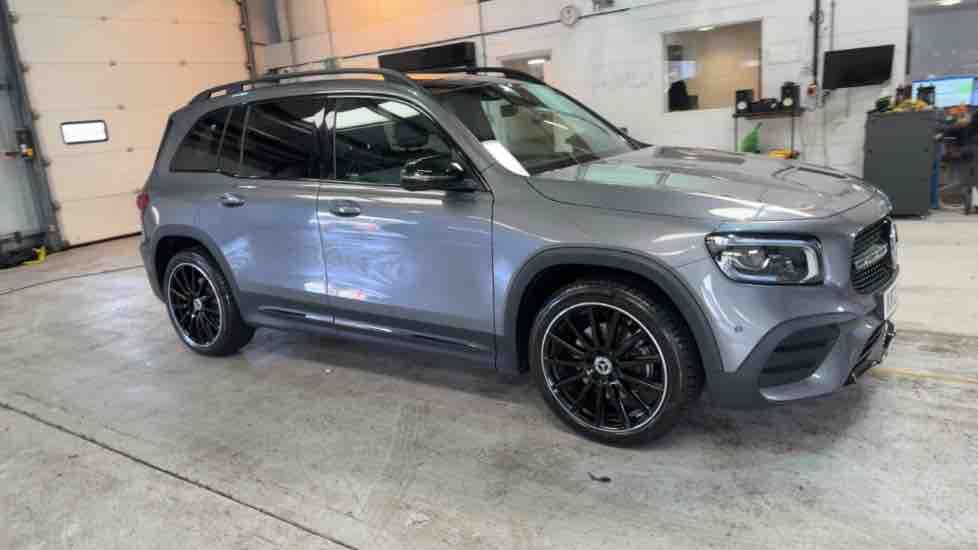 More views of Mercedes-Benz GLB