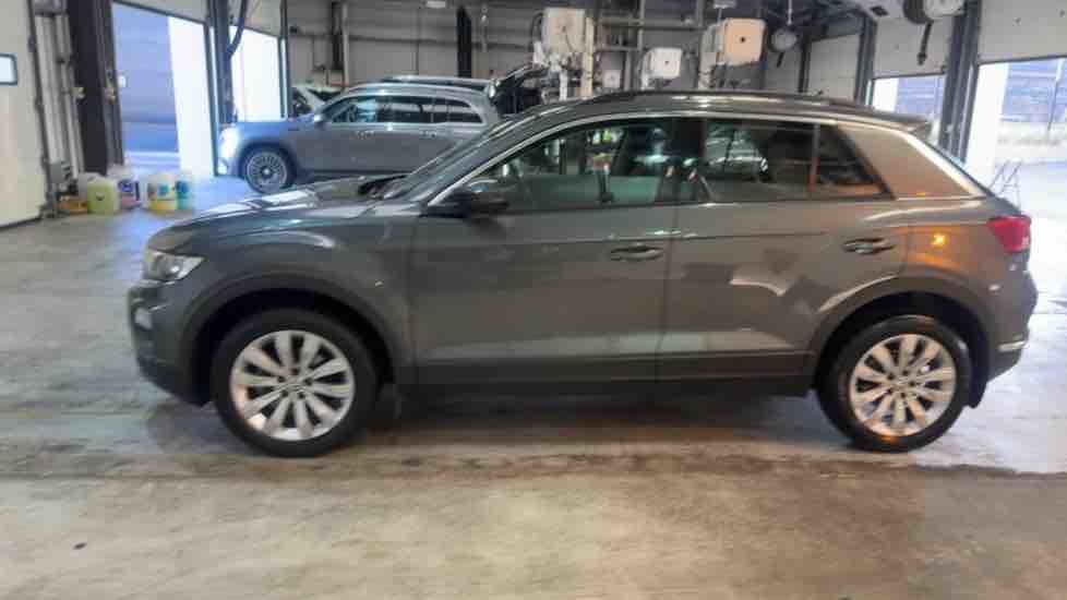 More views of Volkswagen T-Roc
