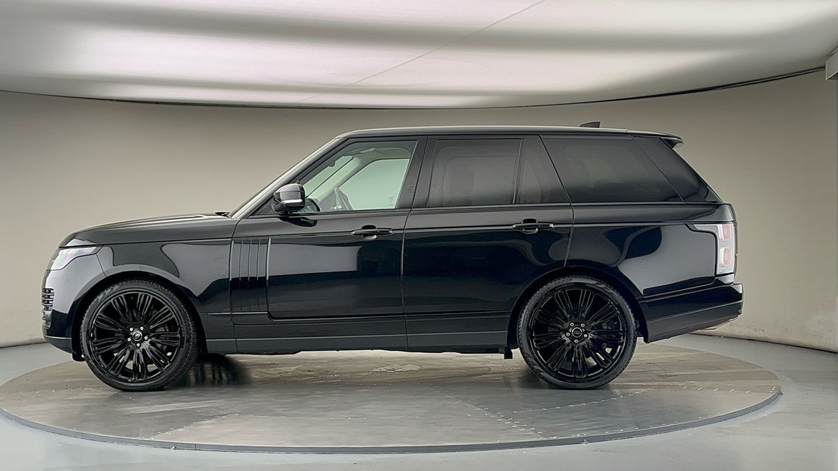 More views of Land Rover Range Rover