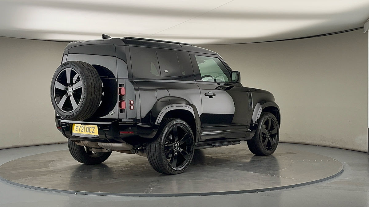 Land Rover Defender 90 Image 21