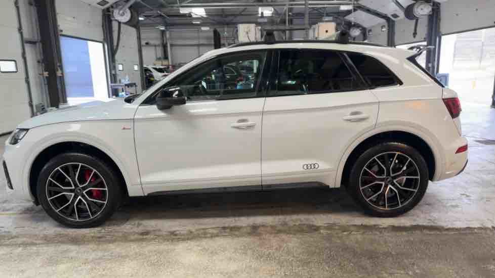 More views of Audi Q5