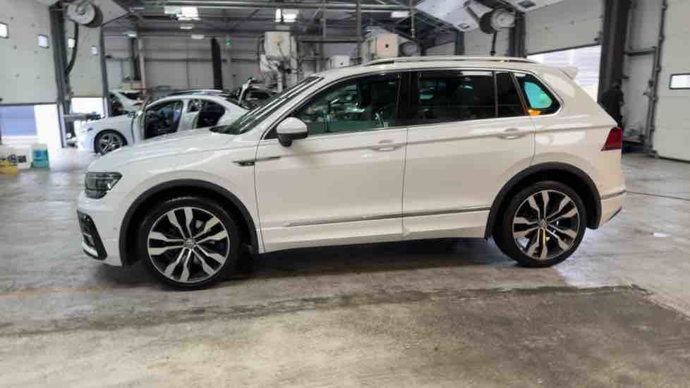 More views of Volkswagen Tiguan