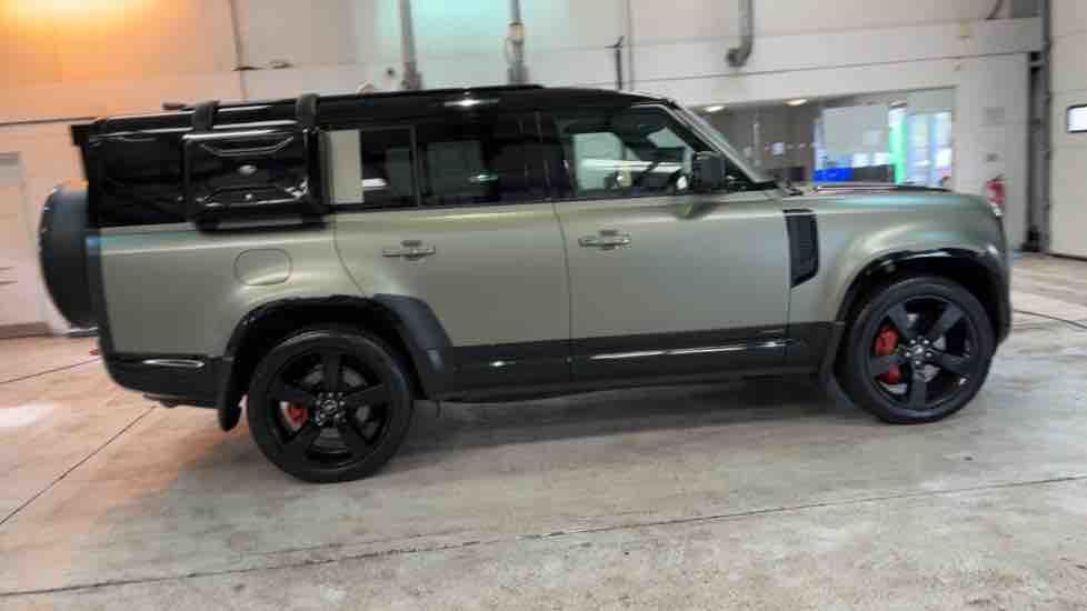 More views of Land Rover Defender 130