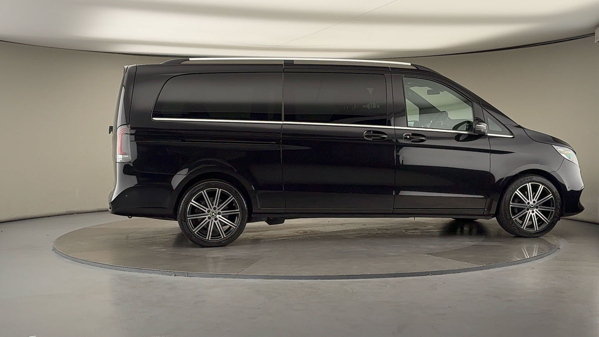 More views of Mercedes-Benz V Class