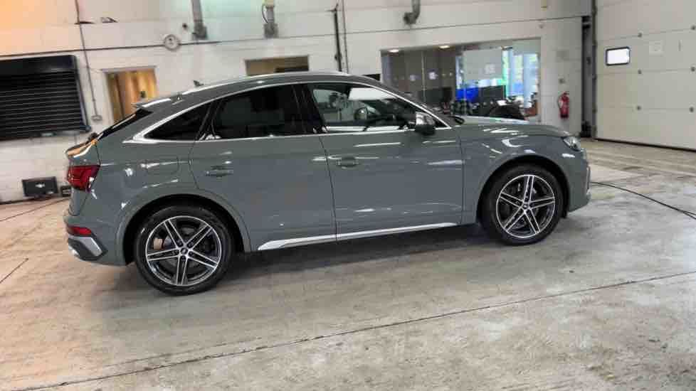 More views of Audi SQ5