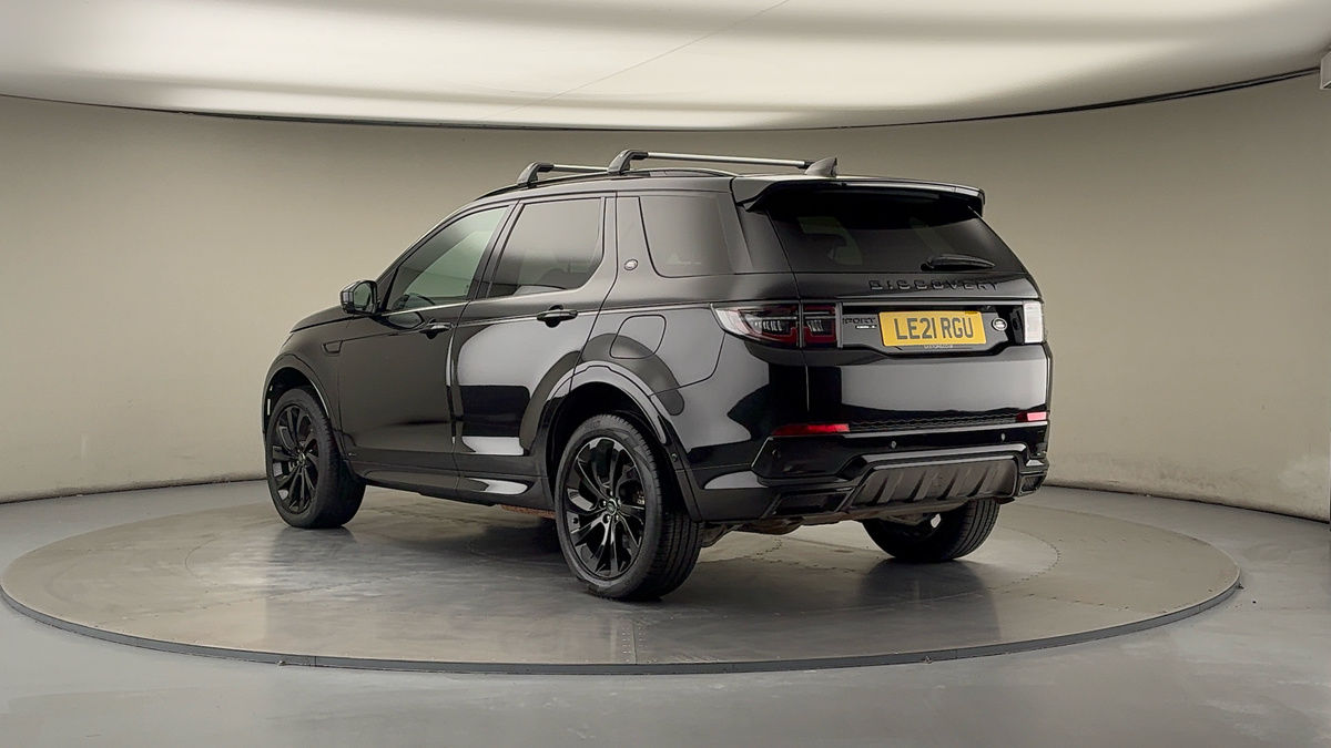 Land Rover Discovery Sport Image 2