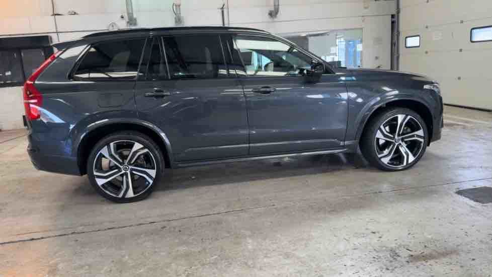 More views of Volvo XC90