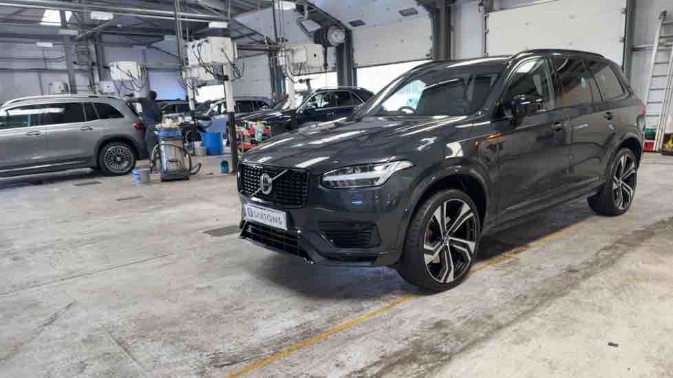 More views of Volvo XC90