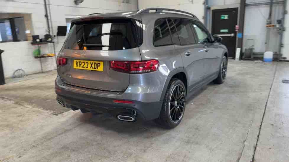 More views of Mercedes-Benz GLB