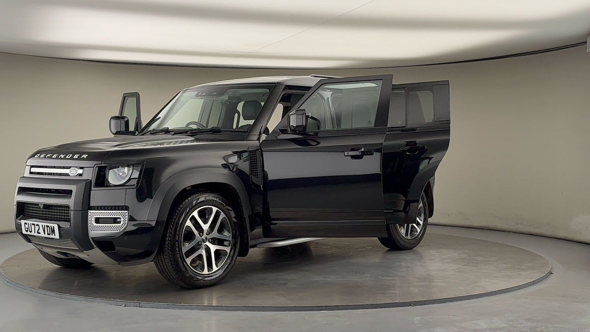 More views of Land Rover Defender 110