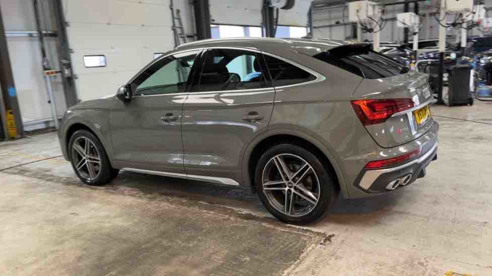 More views of Audi SQ5