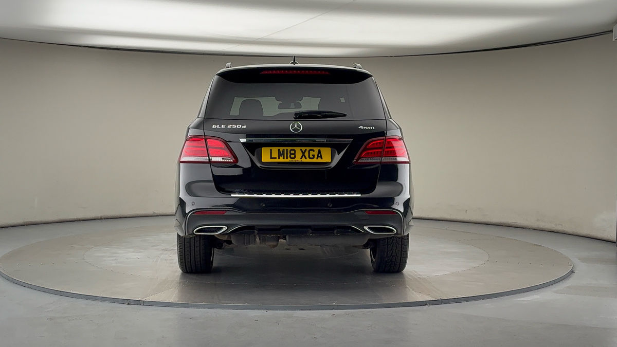 Mercedes-Benz GLE Image 4