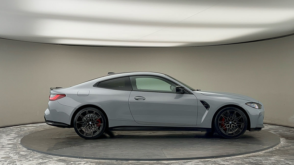 BMW M4 Competition Image 16