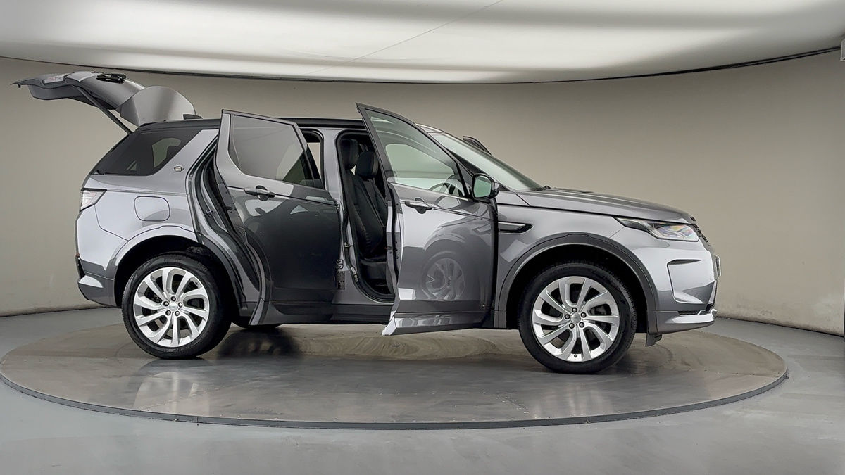 More views of Land Rover Discovery Sport