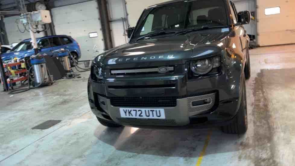 More views of Land Rover Defender 110