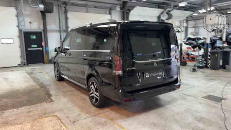 More views of Mercedes-Benz V Class