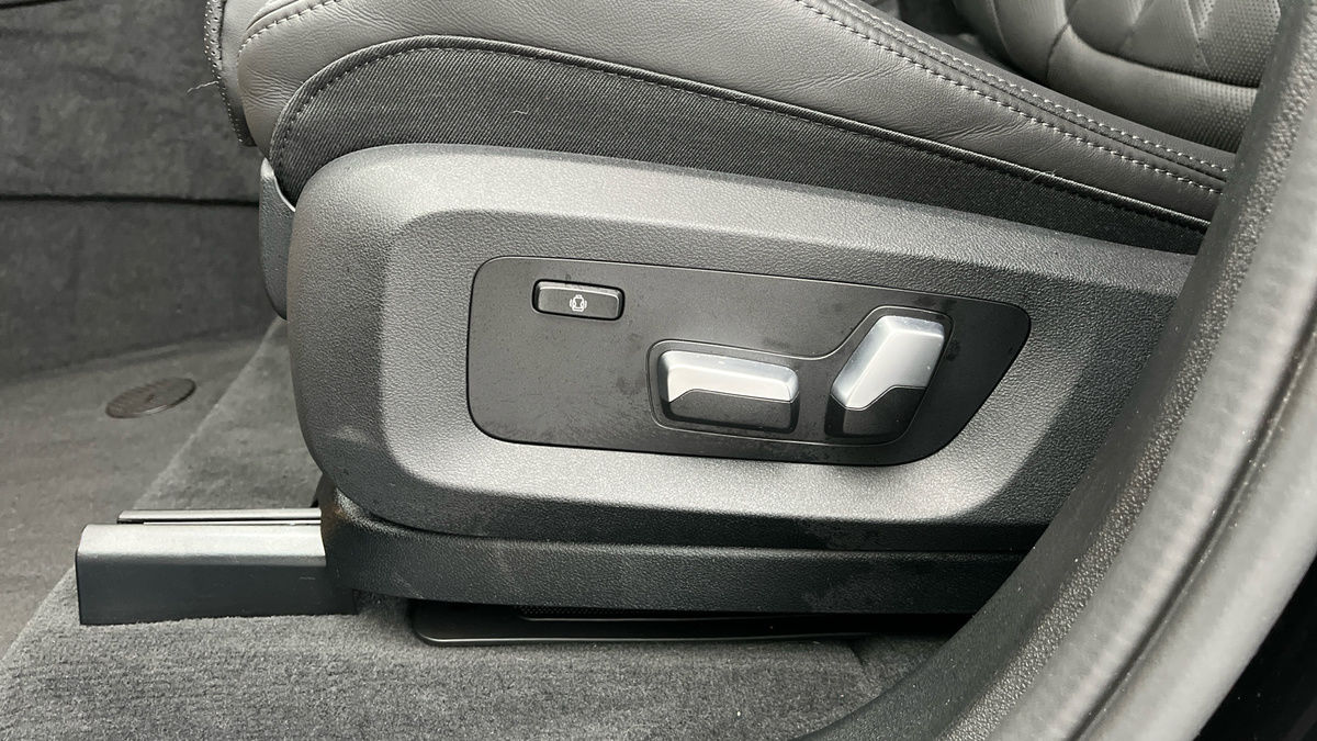 BMW X5 Image 6