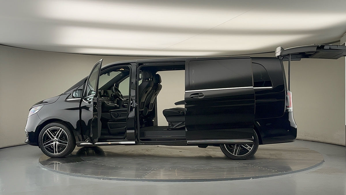 More views of Mercedes-Benz V Class