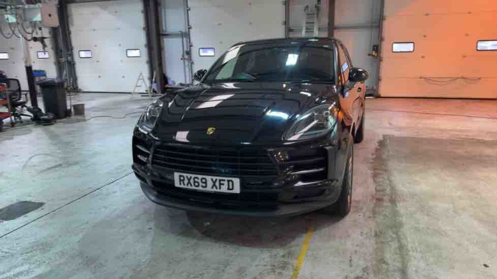 More views of Porsche Macan