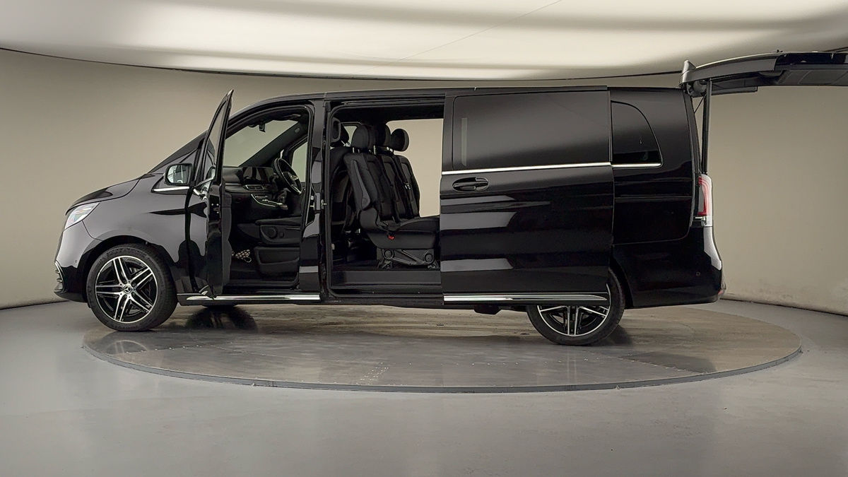 More views of Mercedes-Benz V Class