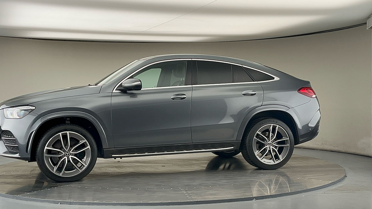 More views of Mercedes-Benz GLE