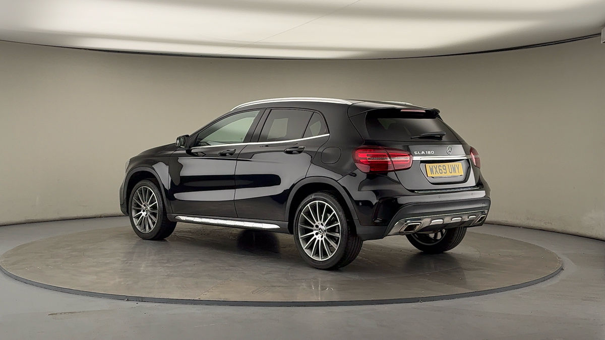More views of Mercedes-Benz GLA