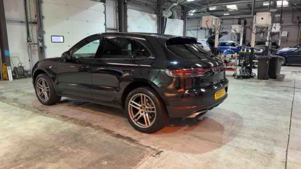 More views of Porsche Macan
