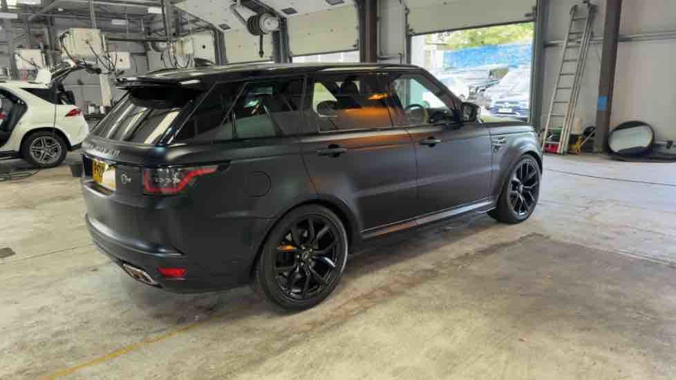More views of Land Rover Range Rover Sport