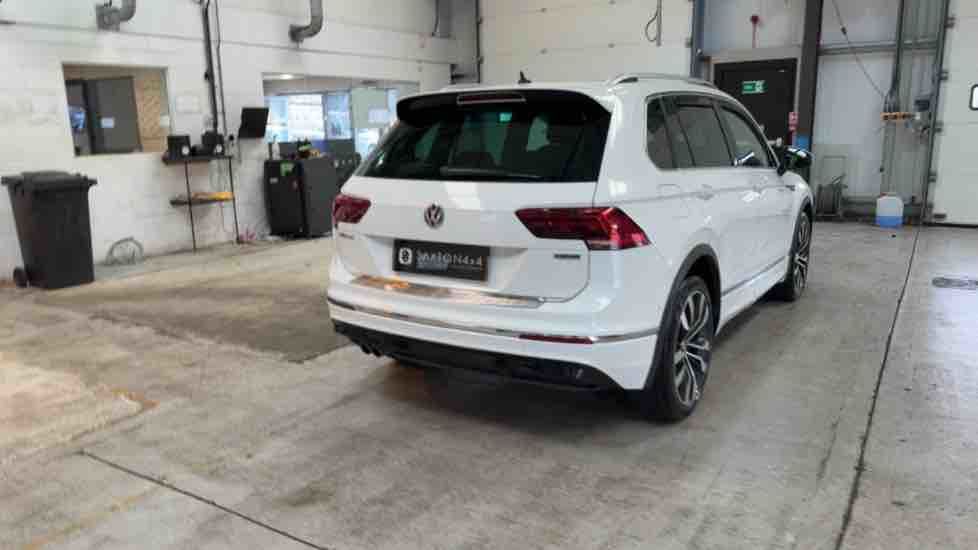 More views of Volkswagen Tiguan