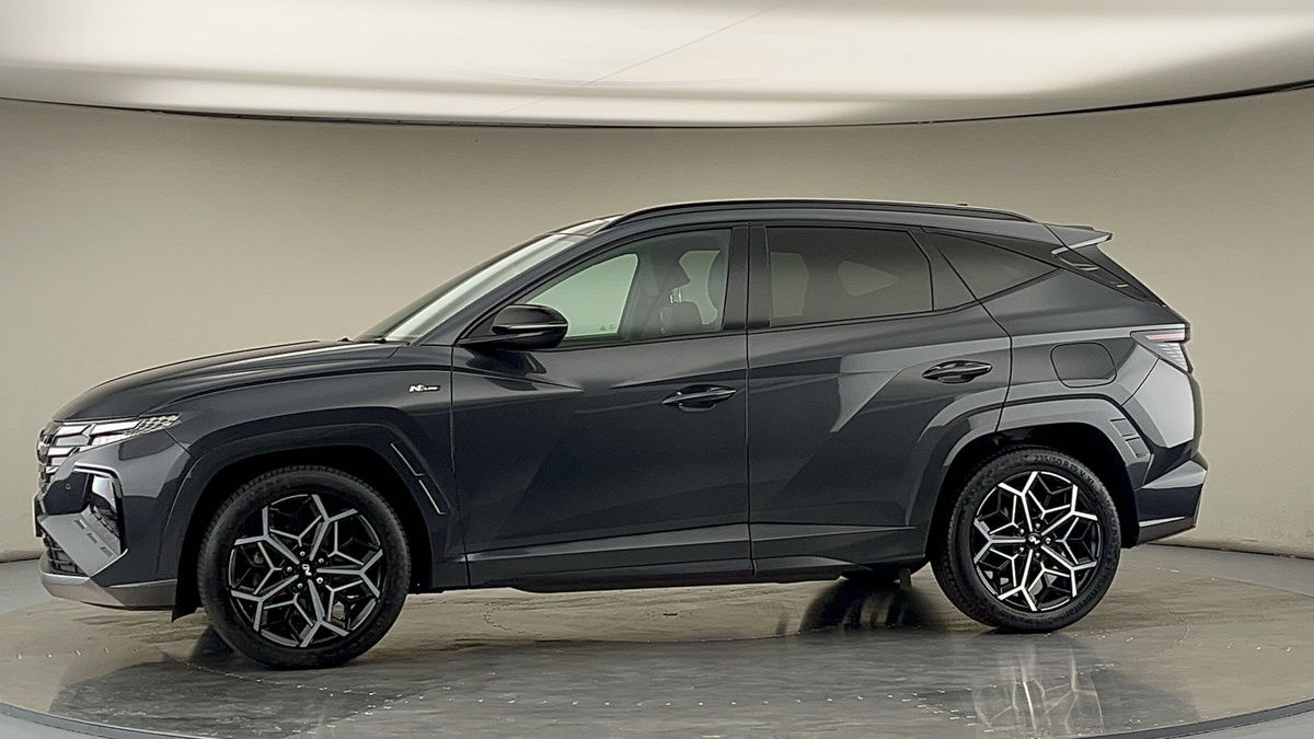 More views of Hyundai TUCSON