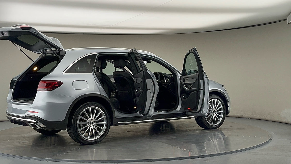 More views of Mercedes-Benz GLC