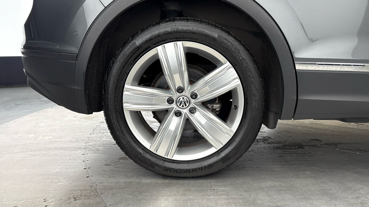 Volkswagen Tiguan Image 10