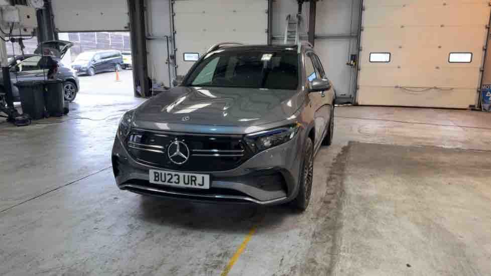 More views of Mercedes-Benz EQB