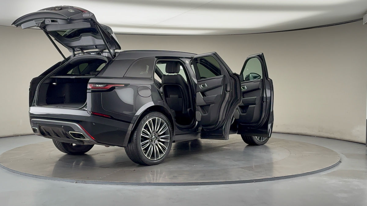 More views of Land Rover Range Rover Velar