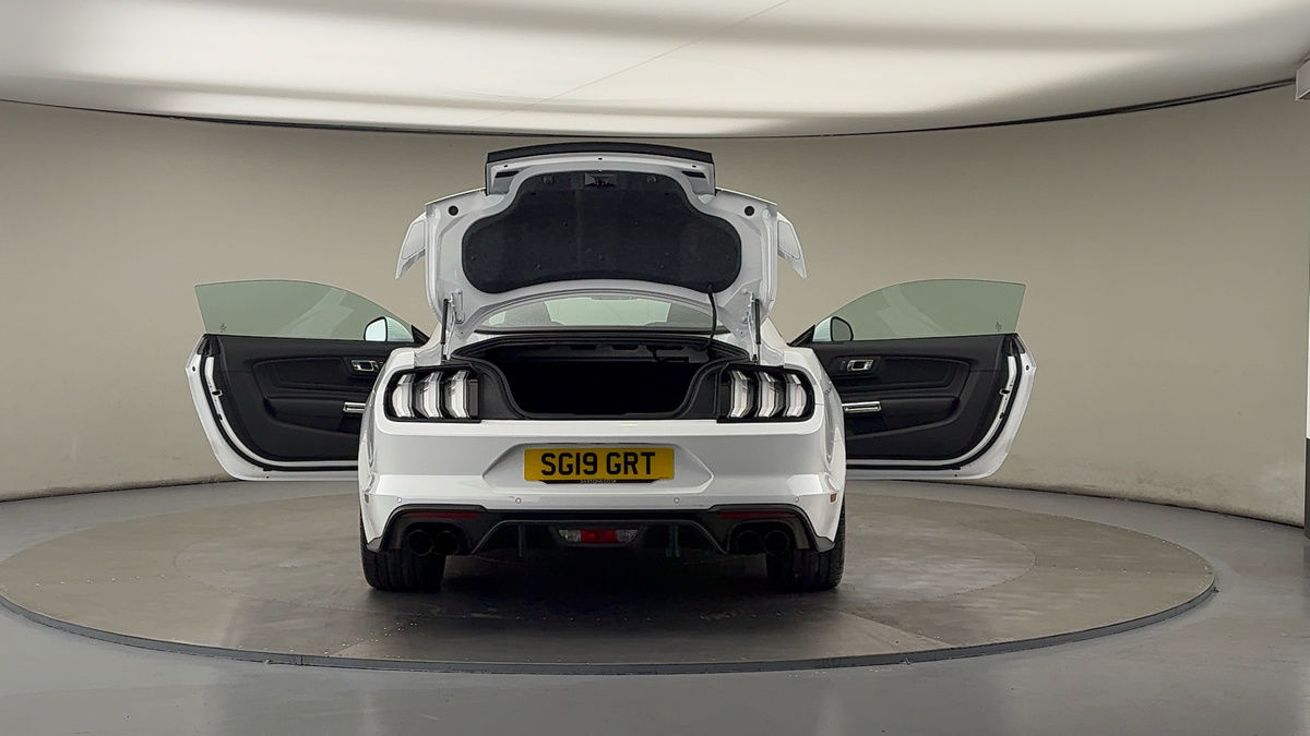 More views of Ford Mustang