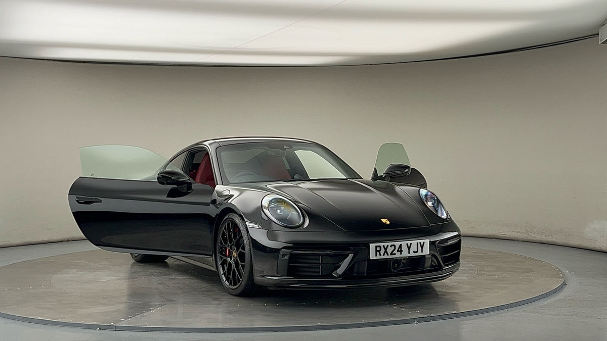 More views of Porsche 911