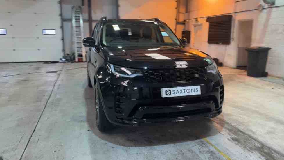 More views of Land Rover Discovery
