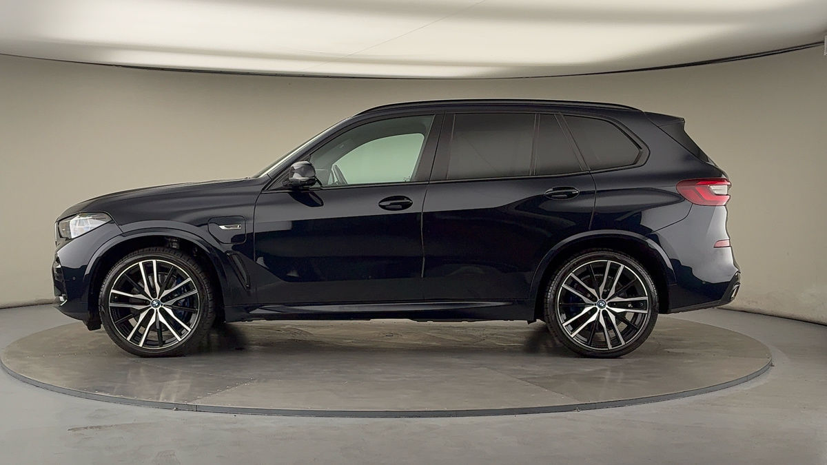 BMW X5 Image 15
