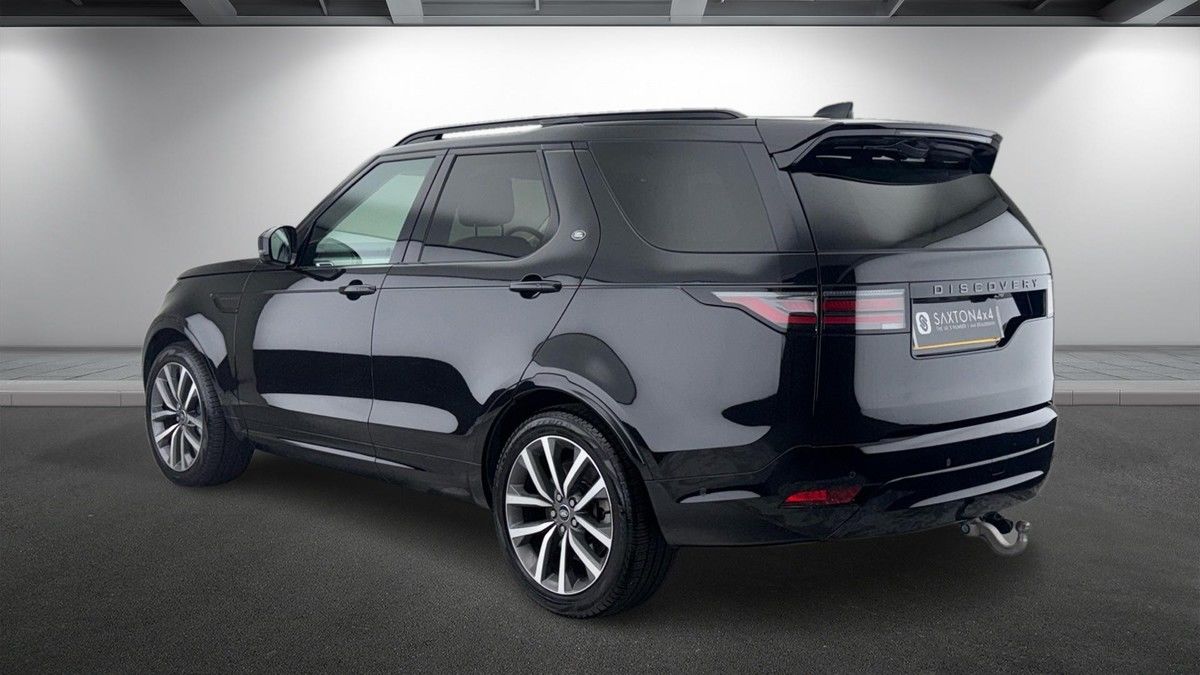 Land Rover Discovery Image 2