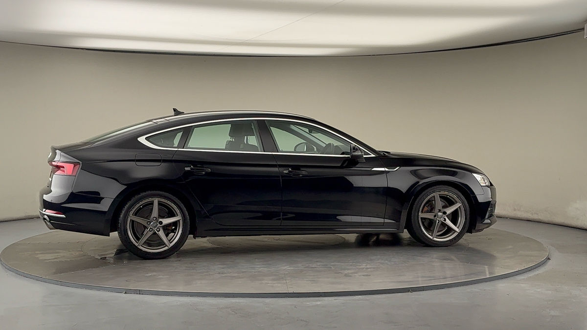 More views of Audi A5