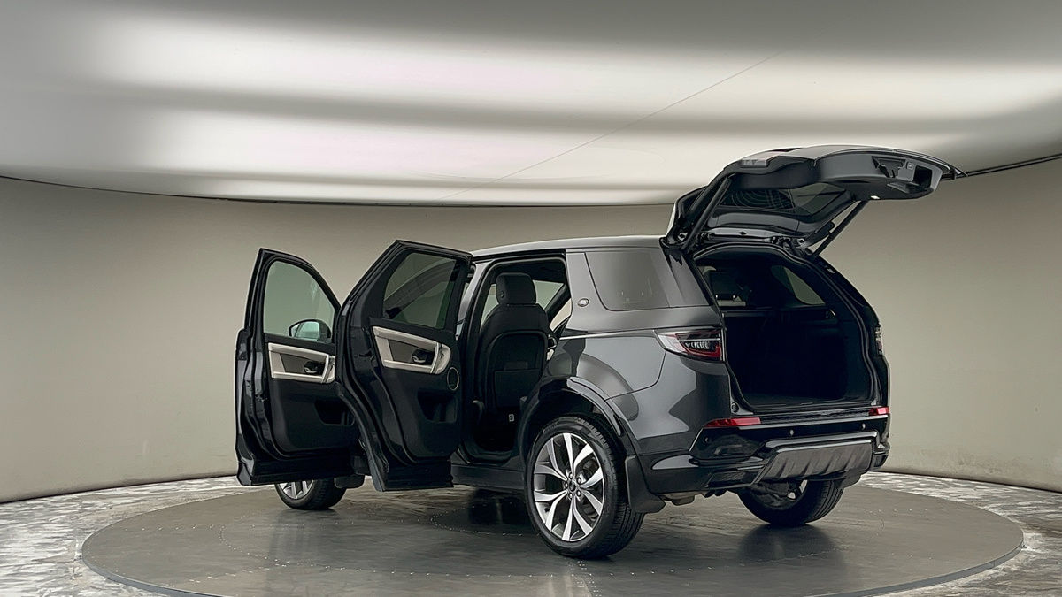 More views of Land Rover Discovery Sport
