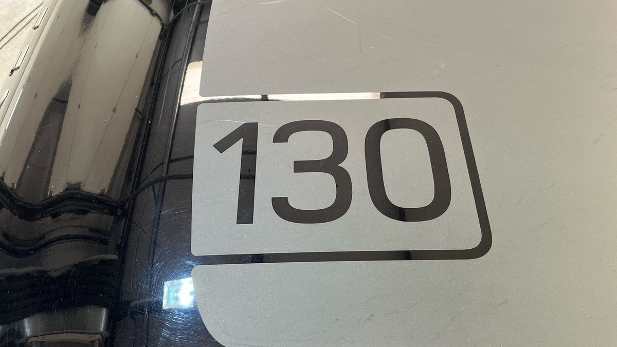 Land Rover Defender 130 Image 23
